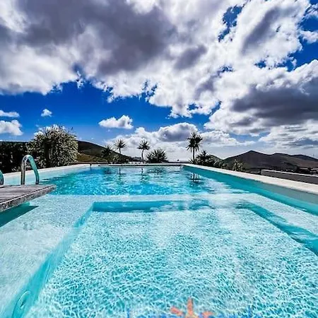 Casa Erizo Adults Only Вилла *